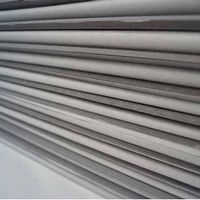 Filtres standards gris, 65 g/m2, feuille de papier standard pliée à la main