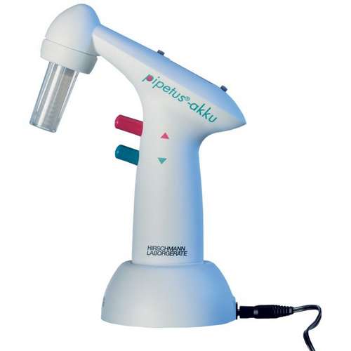 Pipetus AKKU
