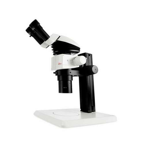 Stéréomicroscope trinoculaire M80, LEICA®