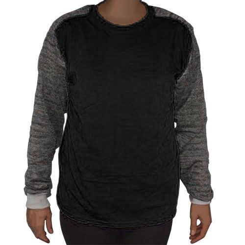 Tee shirt noir, manches anti coupure niveau 5